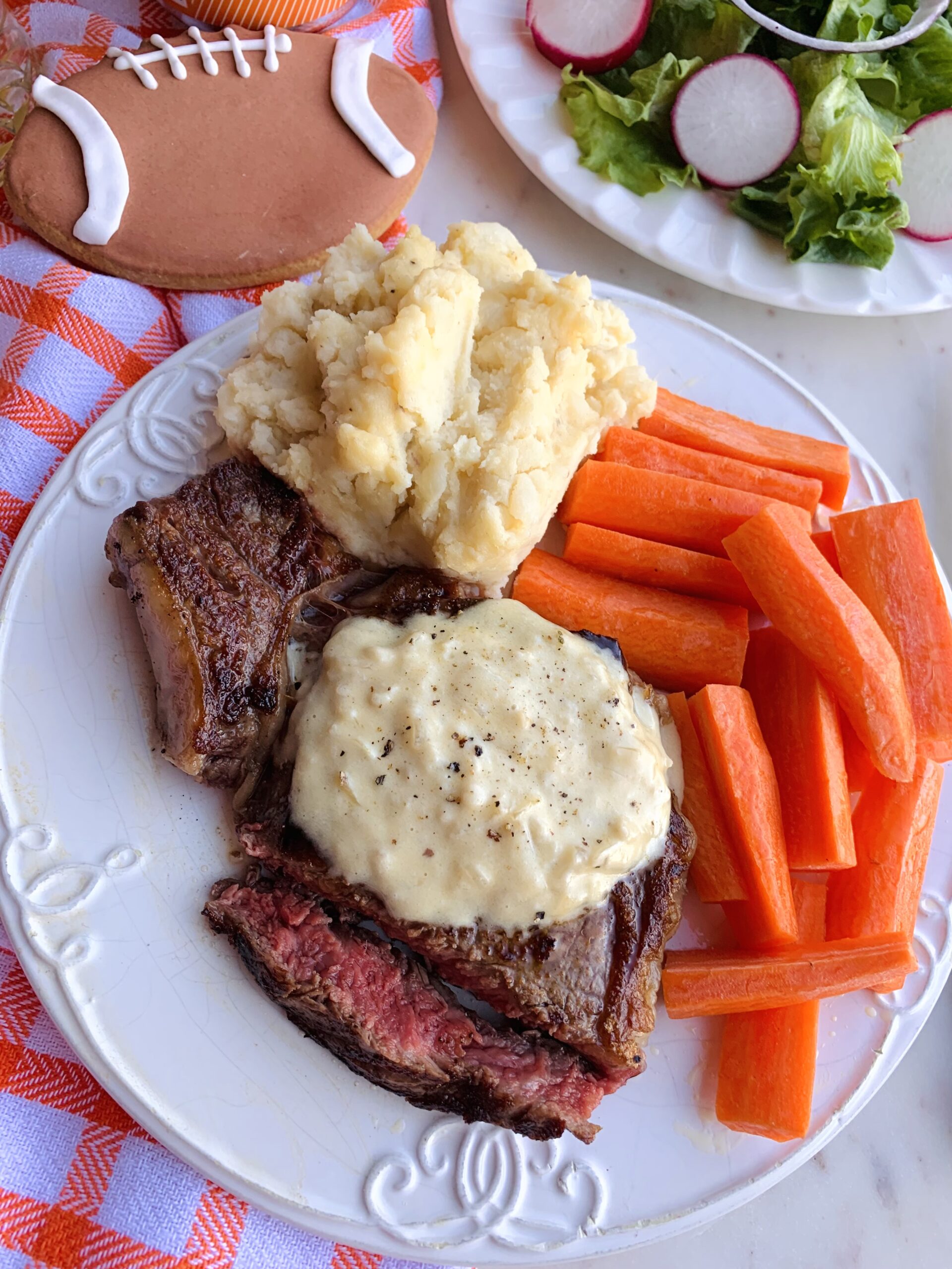 Steak With Bourbon Cream Sauce - A Perfect Feast